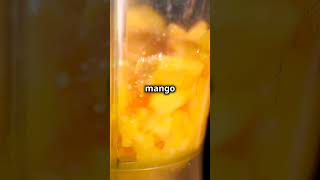 How to Make a Bahama Mama Tropical Smoothie