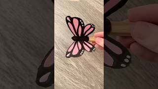 ✂️ Easy Butterfly Craft for Kids - Flapping Wings! 🦋
