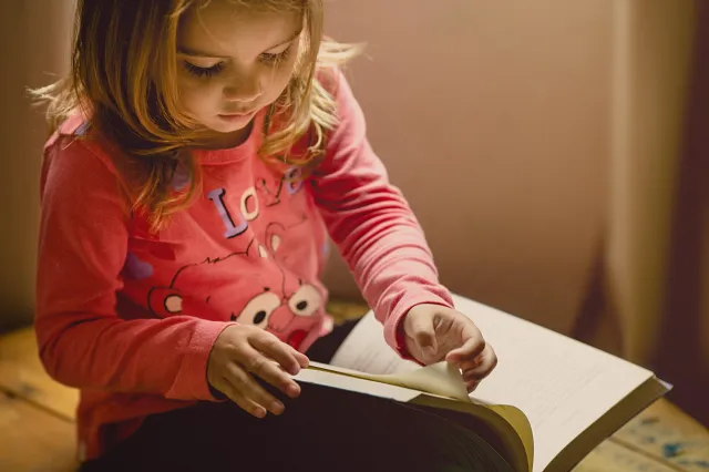 5 Tips on How to Make Reading a Habit (Especially in the very young)